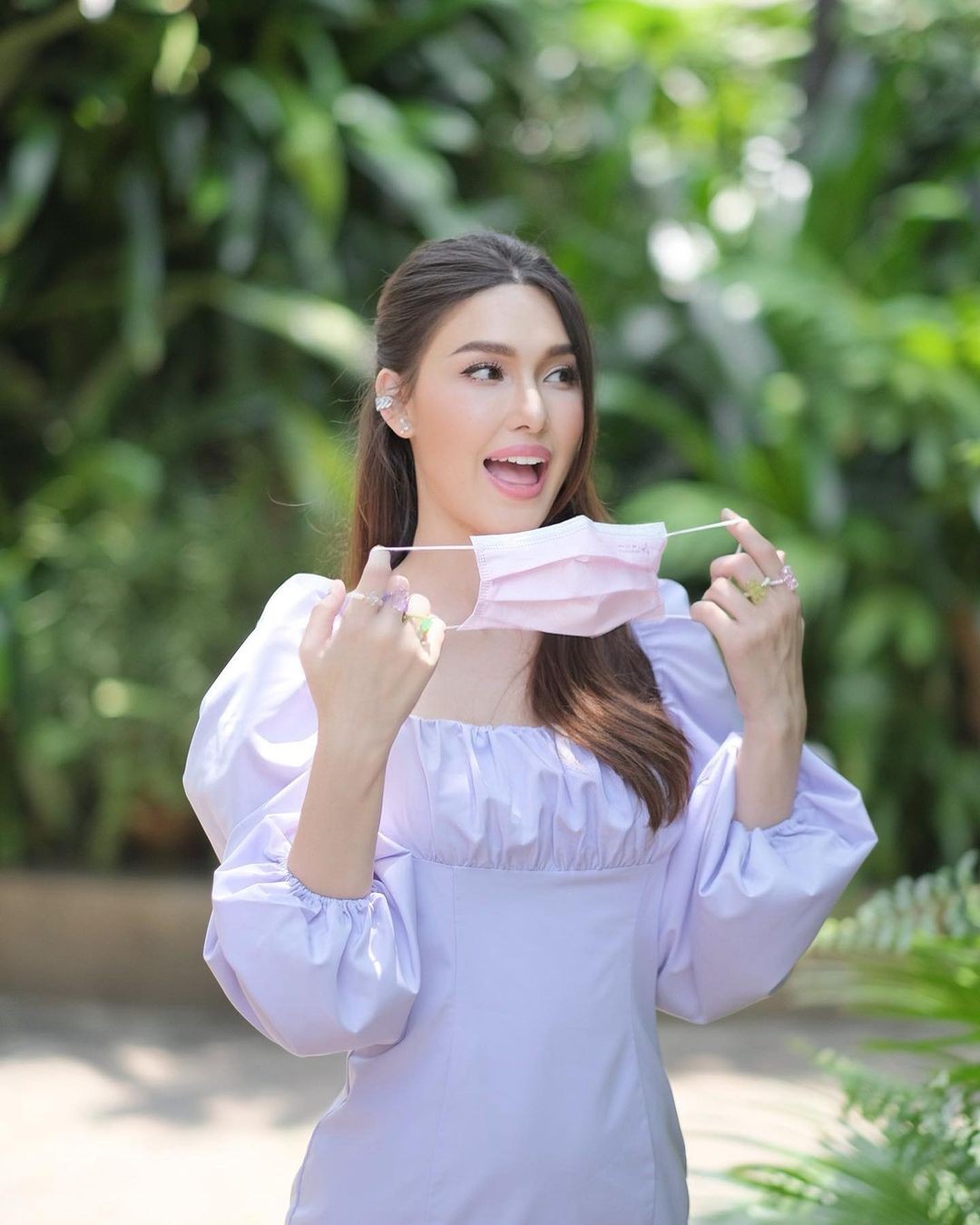 แจ็คกี้ ชาเคอลีน