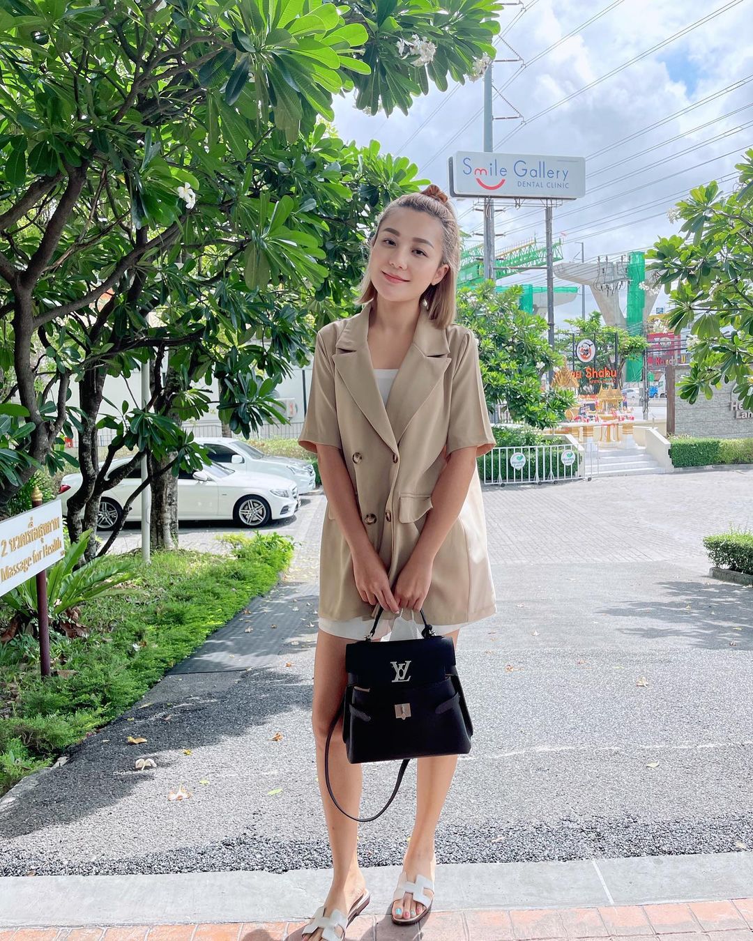 เอ็ม บุษราคัม