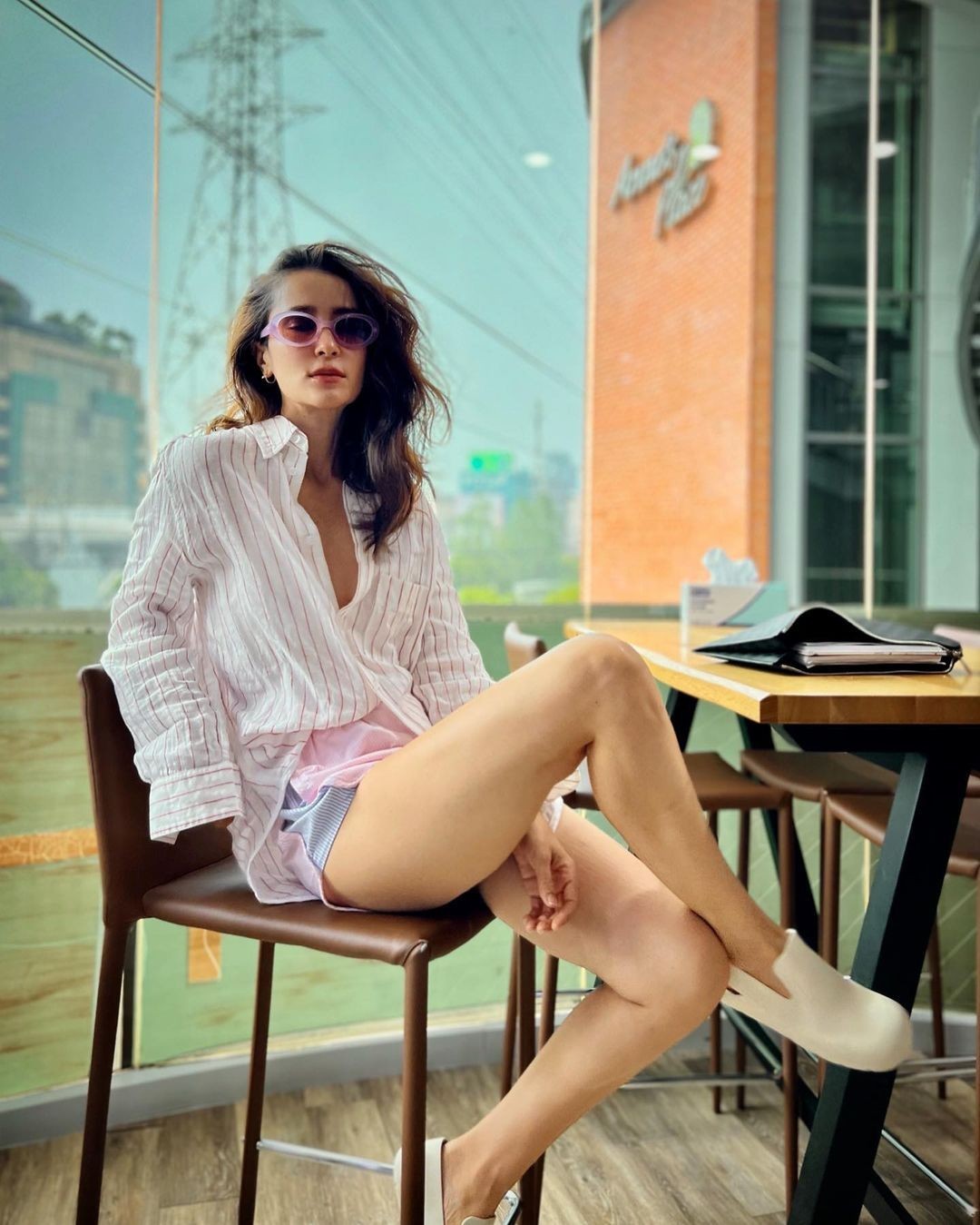 แอน ทองประสม