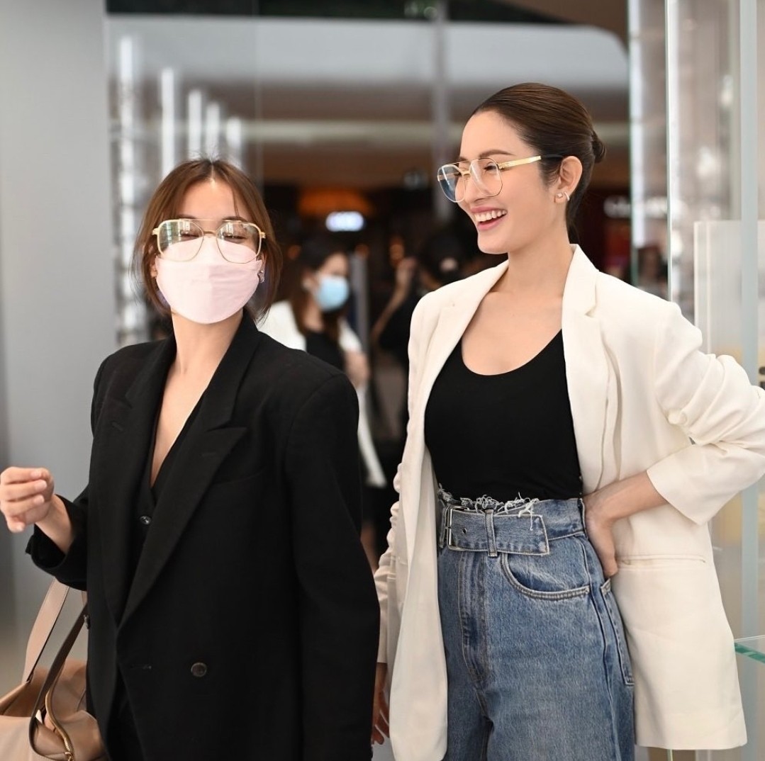 แอฟ ทักษอร