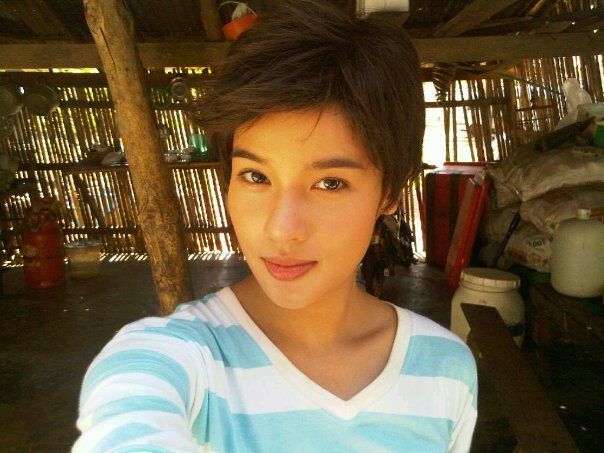 นางเอกปลอมตัว