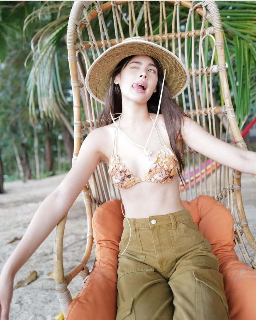 ญาญ่า อุรัสยา