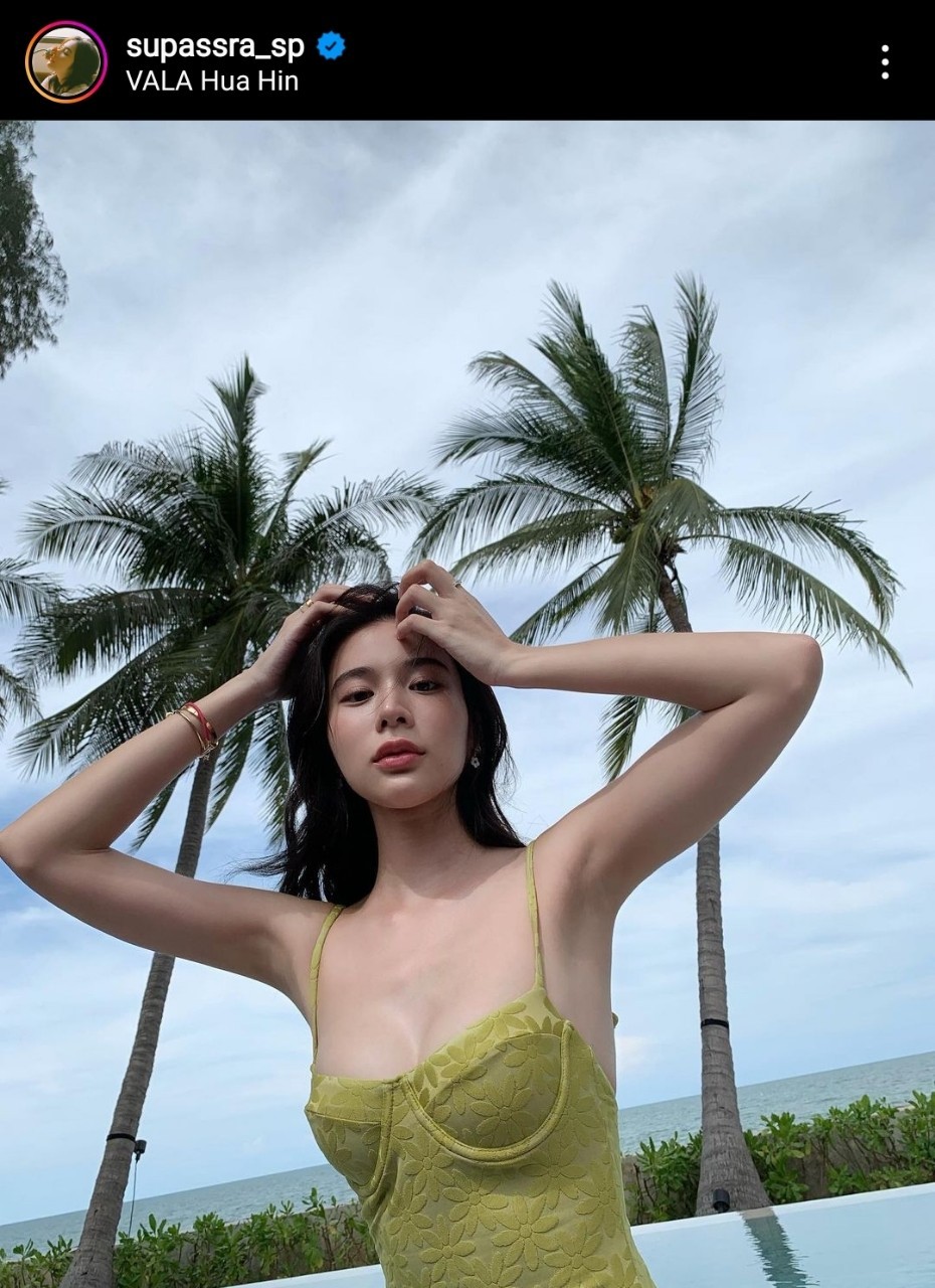 ดารา ชุดว่ายน้ำ