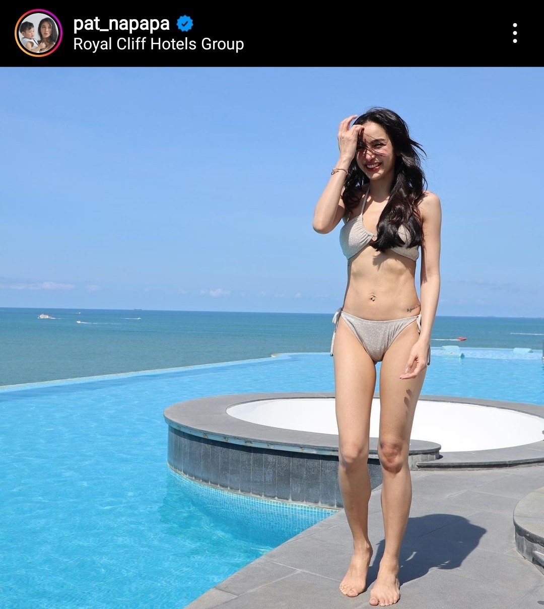 ดารา ชุดว่ายน้ำ