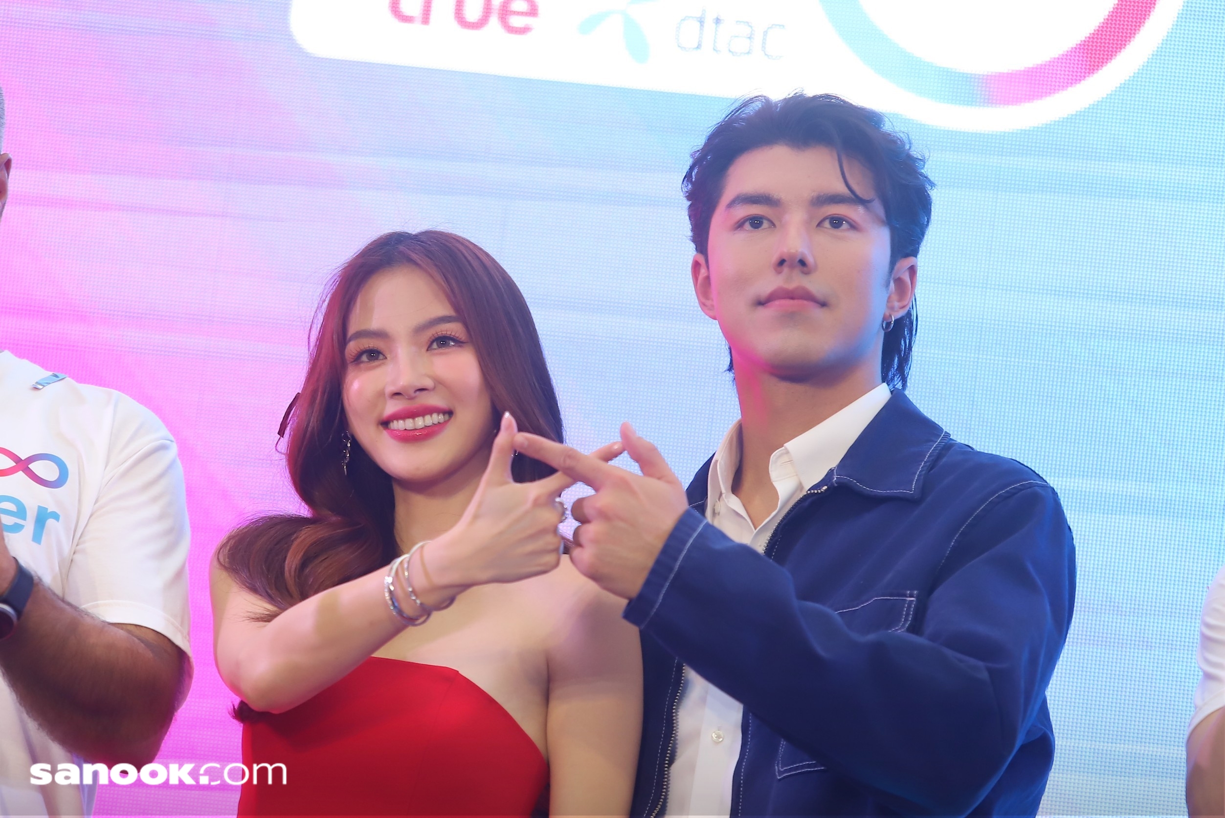 นาย ณภัทร ใบเฟิร์น พิมพ์ชนก