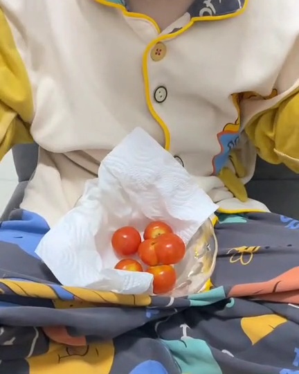 น้องโพธิ์ลูกชาคริต