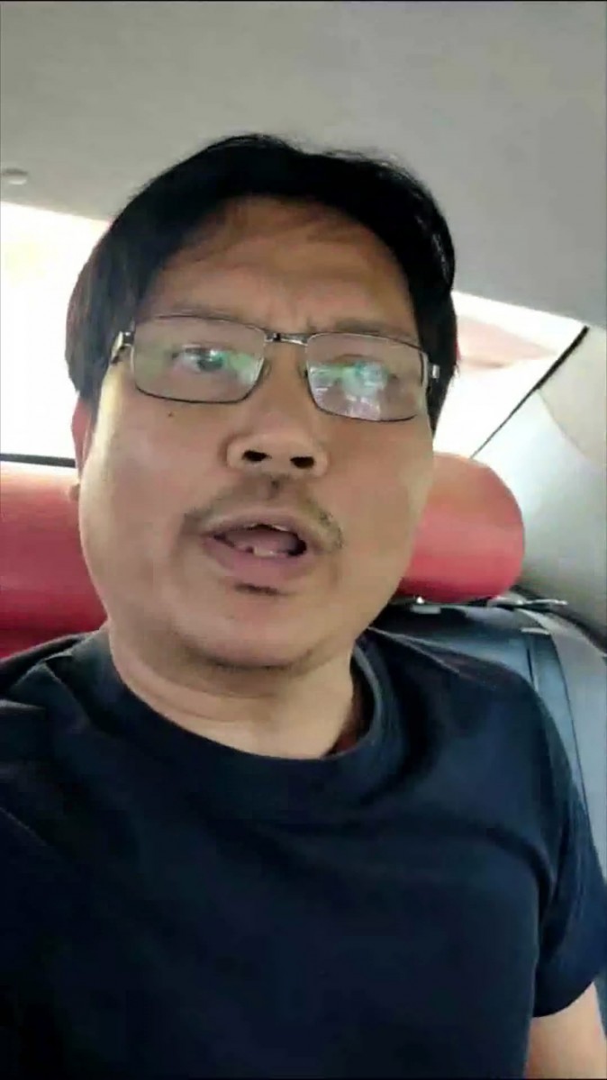 แค้นนี้ต้องชำระ โชว์เฟอร์แท็กซี่ที่เคยถูกวินเถื่อน เรียกเก็บค่าจอด ปี 63 อัดคลิปโดดขึ้นรถพร้อมหมายจับชวนไปโรงพัก