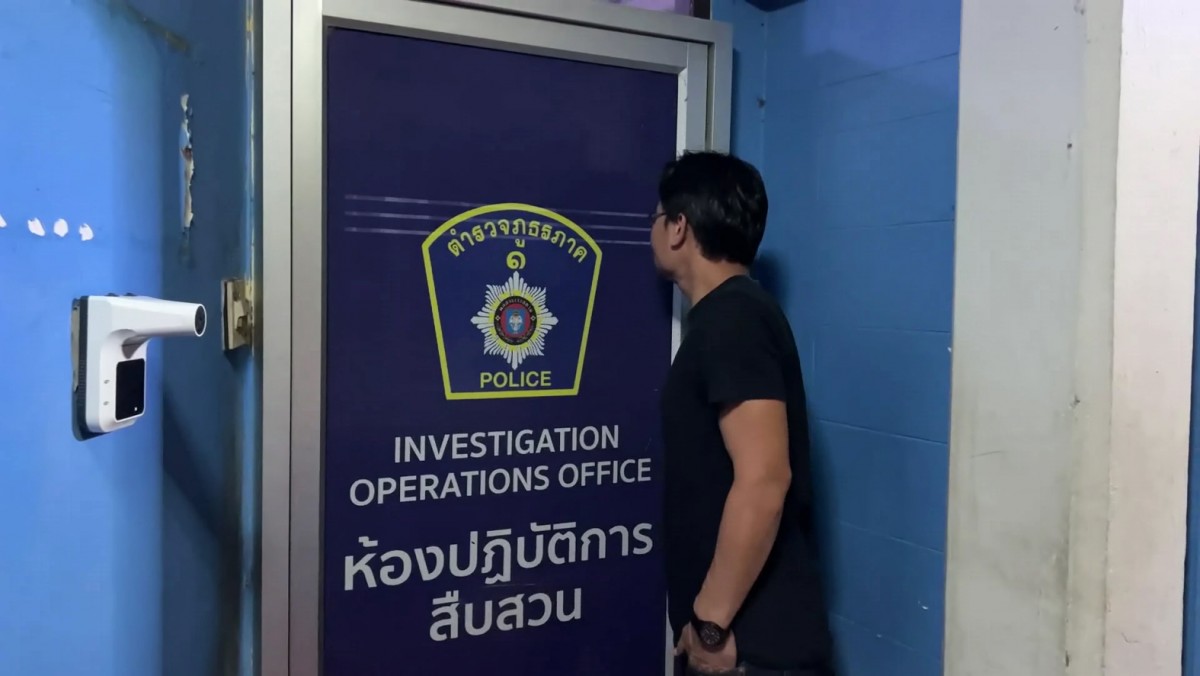 แค้นนี้ต้องชำระ โชว์เฟอร์แท็กซี่ที่เคยถูกวินเถื่อน เรียกเก็บค่าจอด ปี 63 อัดคลิปโดดขึ้นรถพร้อมหมายจับชวนไปโรงพัก