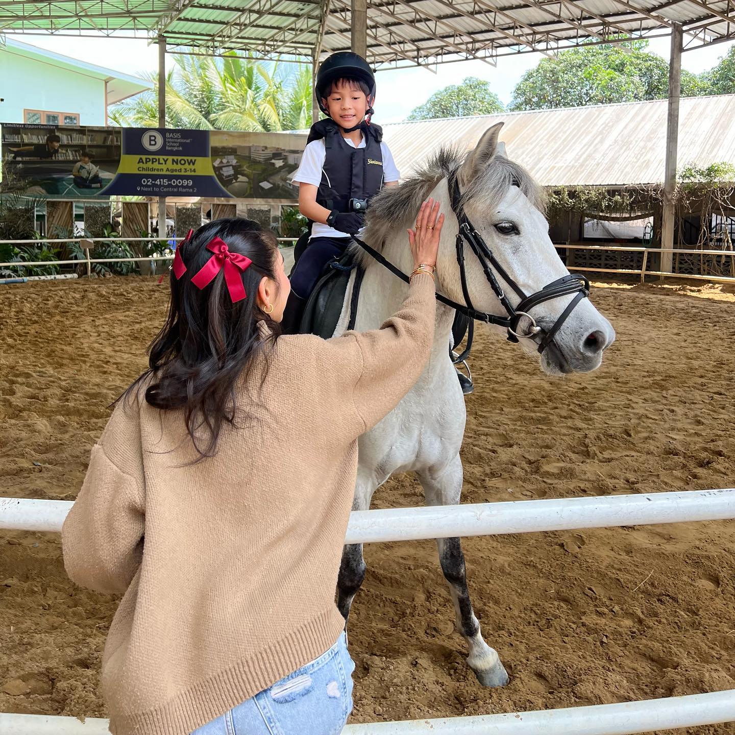 แพท ณปภา - น้องเรซซิ่ง