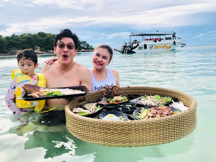 ชาคริต-แอน