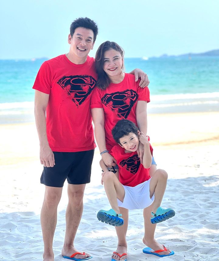 ชาคริต-แอน