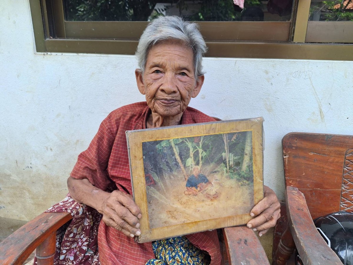 บุรีรัมย์ รักนิรันดร์ยาย 90 บ้านพังร่วงลงจากชั้น2 ไม่ยอมไปไหนคิดถึงสามี