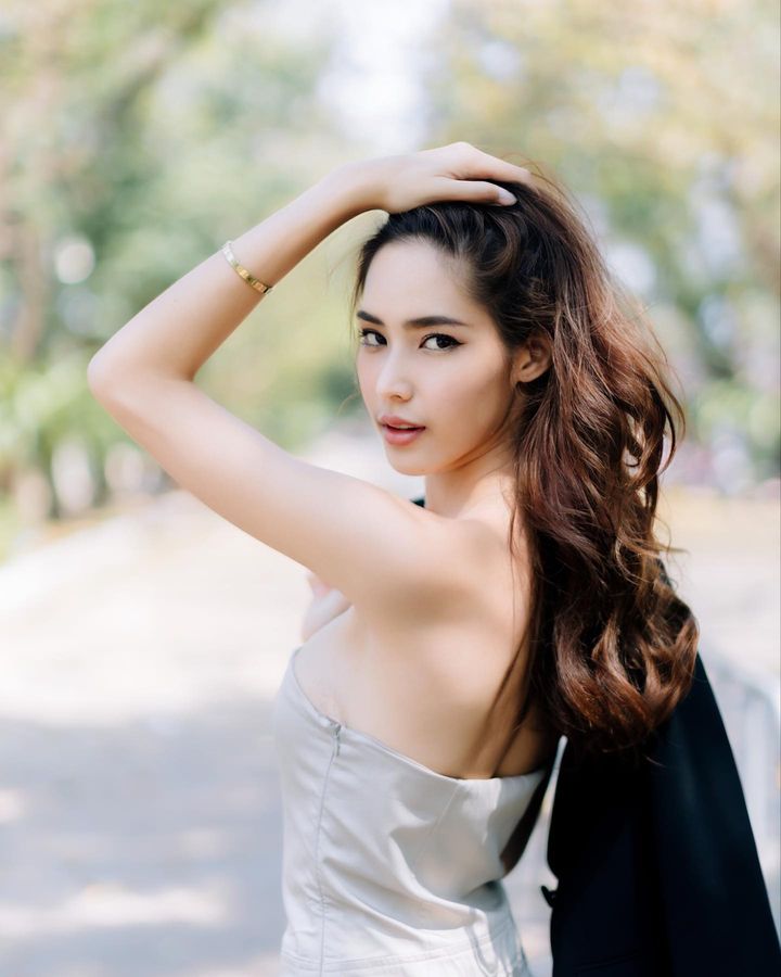 แจ็ค ใบหม่อน