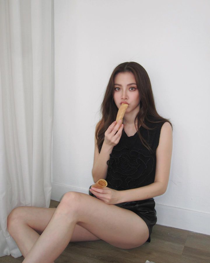 ใบเฟิร์น พิมพ์ชนก