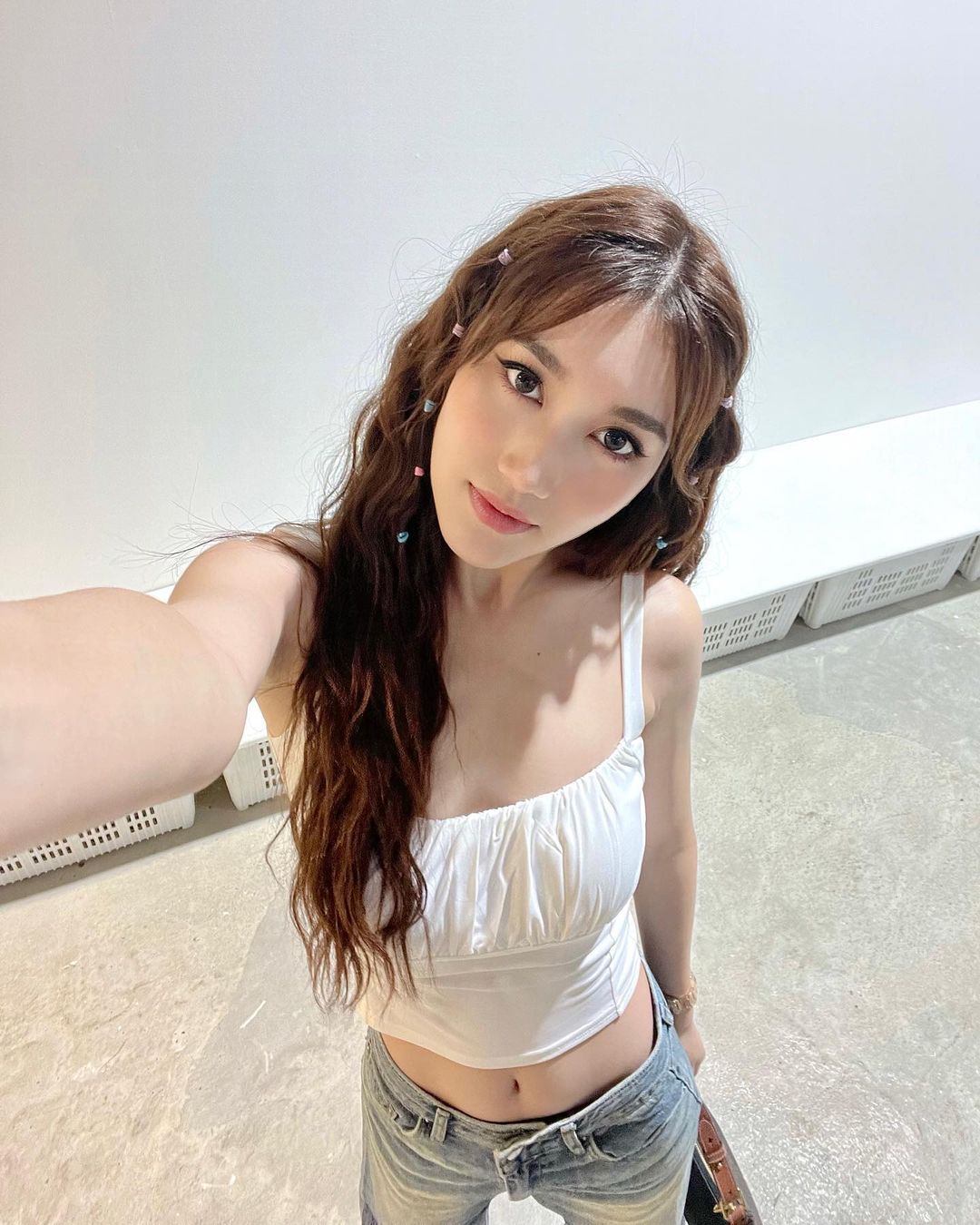 เบสท์ รักษ์วนีย์