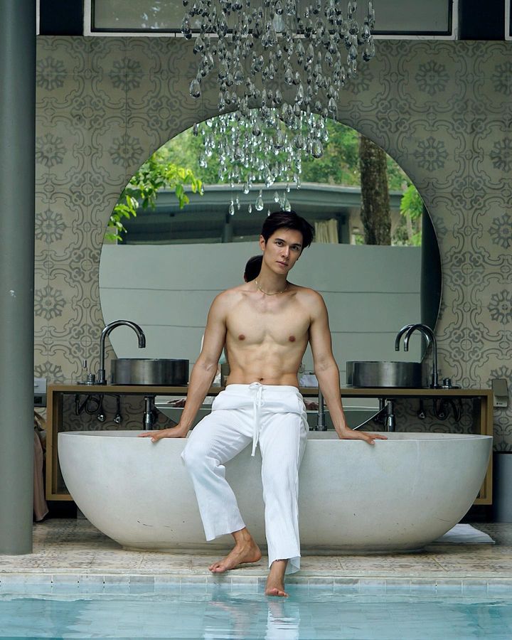 โยชิ ซีควินท์