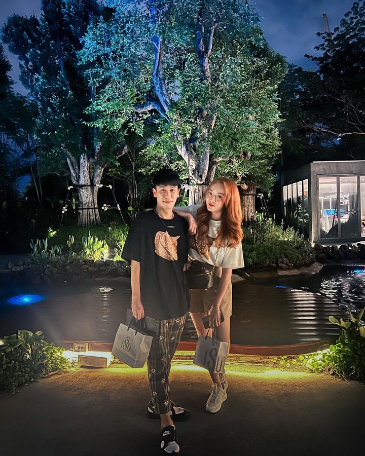 แก้มบุ๋ม พีท