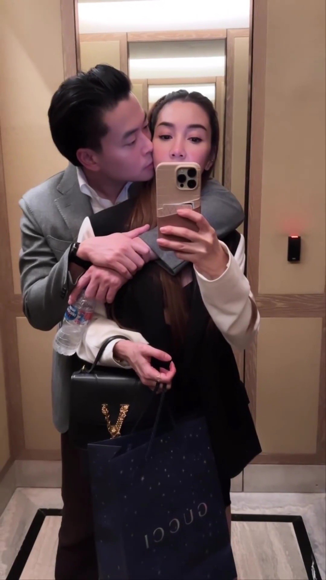 วุ้นเส้น ไฮโซนิกม์