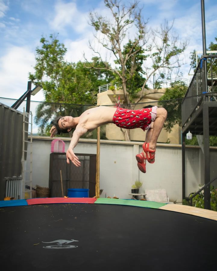 แน็ก ชาลี