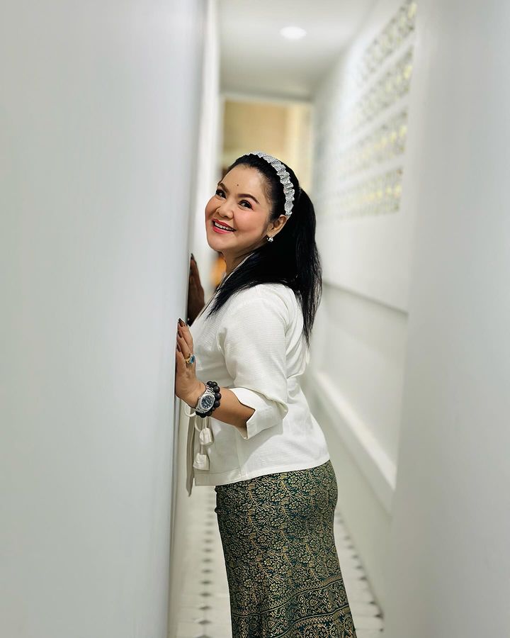 ฮาย อาภาพร