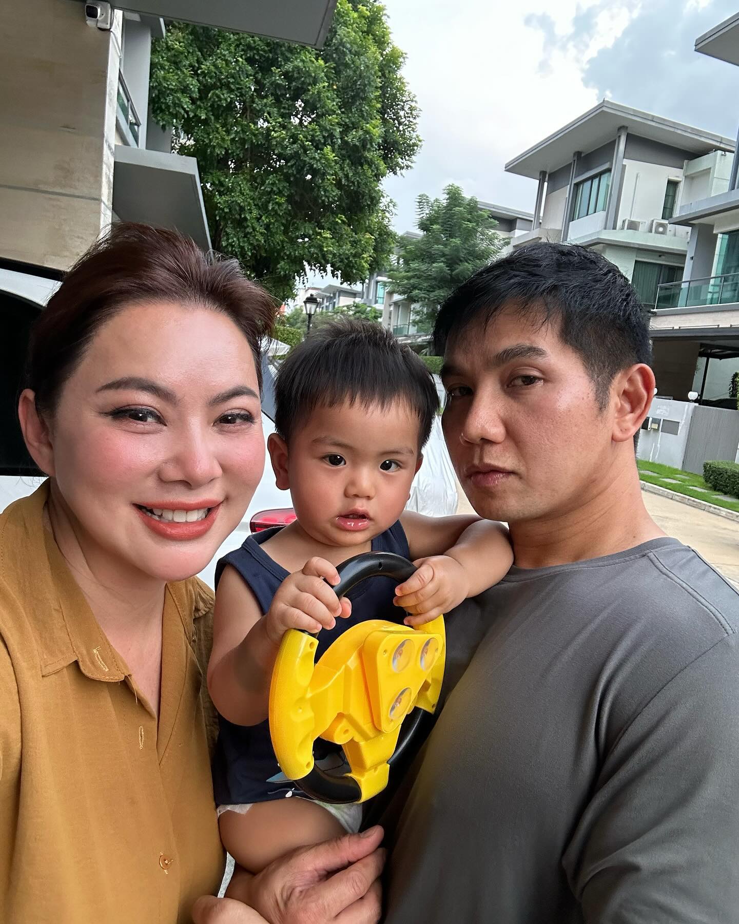 บุ๋ม ปนัดดา ก๊อต อธิป