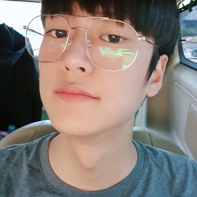 นาอึนอู NA IN WOO