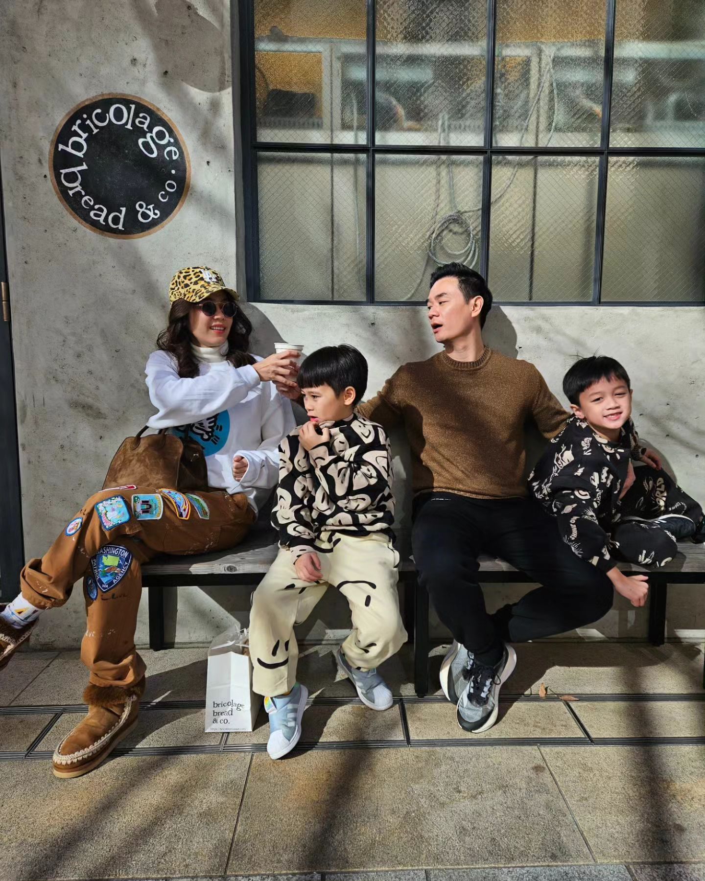 ชมพู่ อารยา