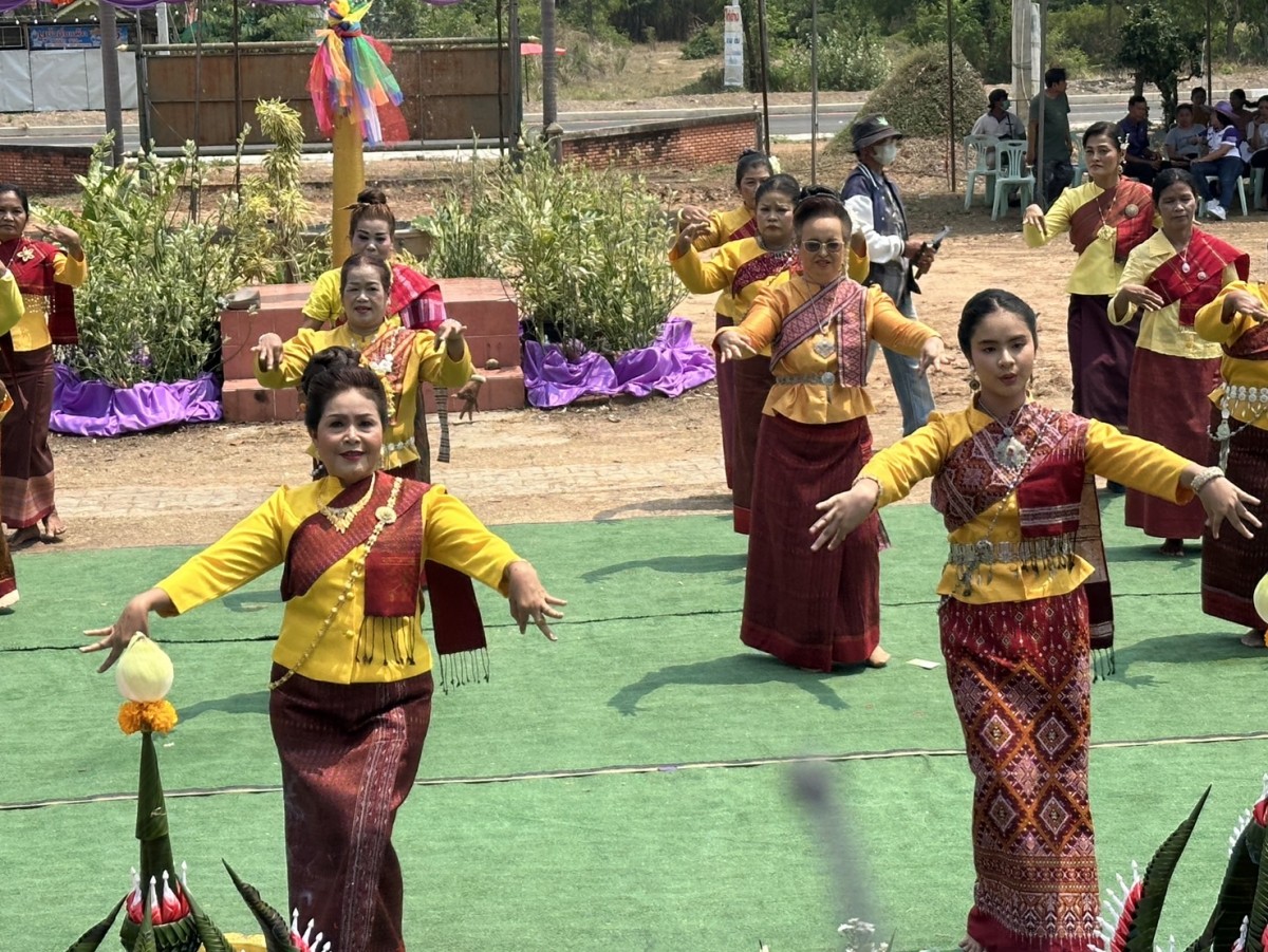 เลขเด็ดพิธีบวงสรวง เจ้าพ่อพระศรีนครเตาท้าวเธอ เจ้าเมืองรัตนบุรีคนแรก