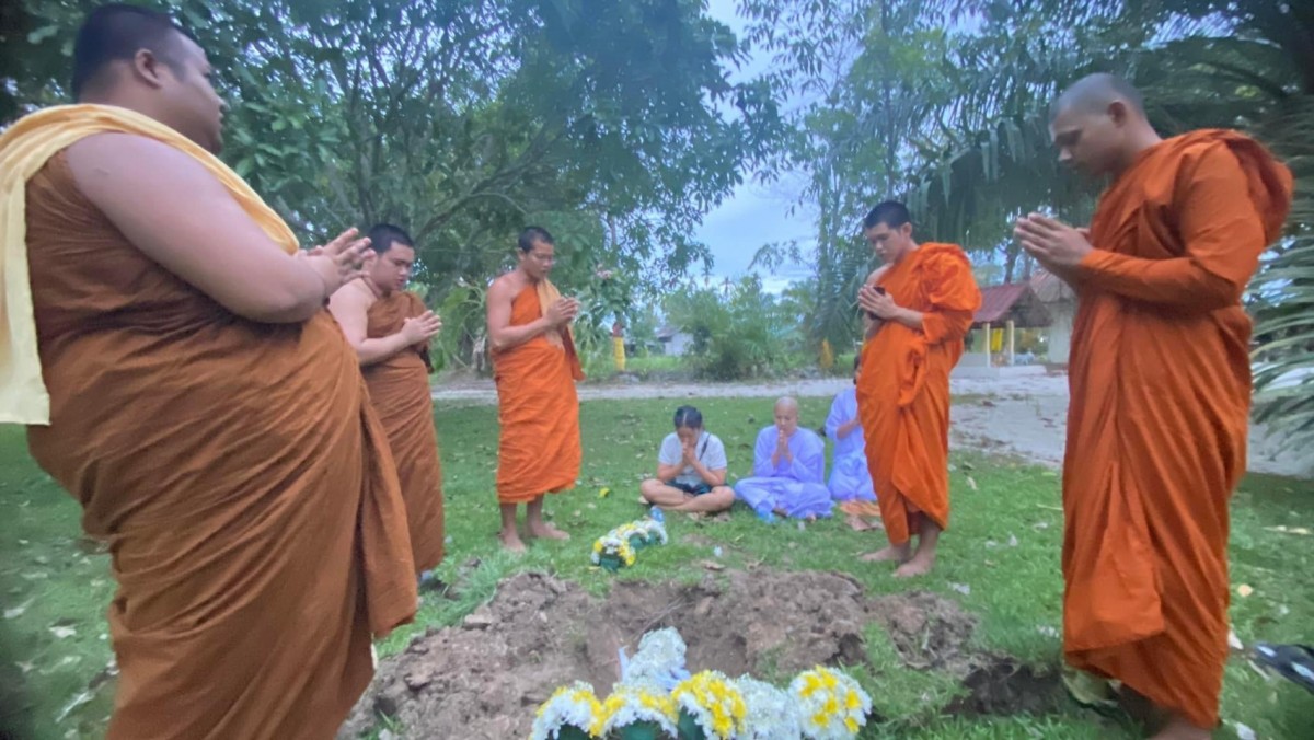 ลาก่อนบุญรอด นากแสนรู้วัดท่าลาด ตายแล้วหลังถูกหมากัด หลวงพ่อสวดบังสุกุลครั้งสุดท้าย