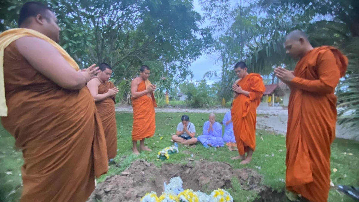 ลาก่อนบุญรอด นากแสนรู้วัดท่าลาด ตายแล้วหลังถูกหมากัด หลวงพ่อสวดบังสุกุลครั้งสุดท้าย