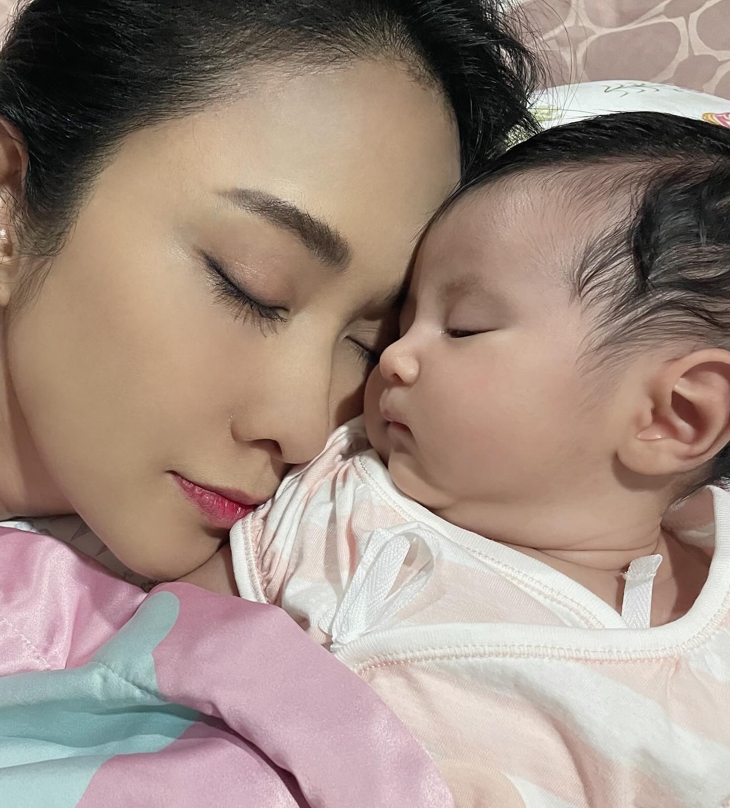 น้องพราวตะวัน ลูกยุ้ย จีรนันท์