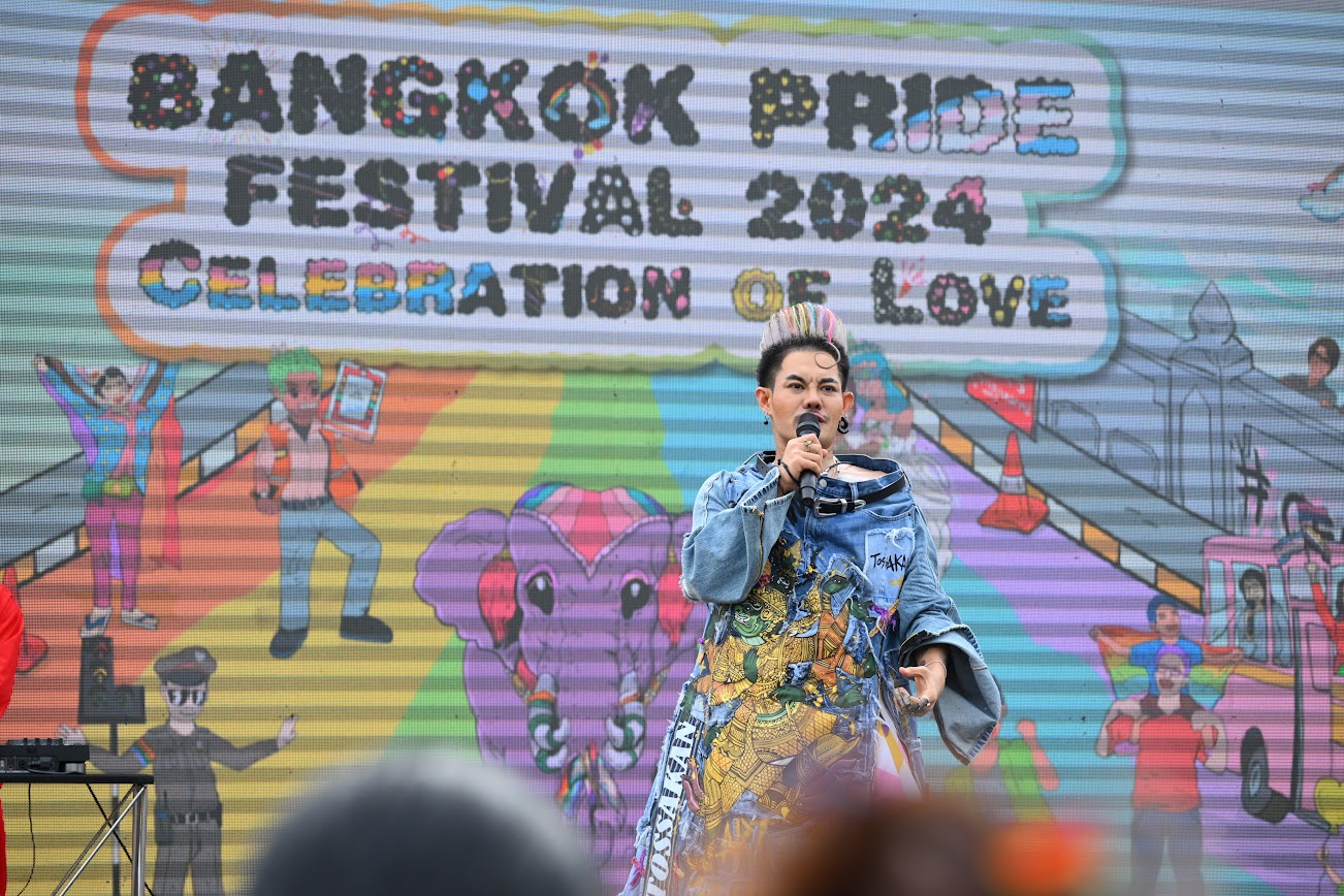 ประมวลภาพบรรยากาศ Bangkok Pride Festival 2024 หลากสีสันร่วมใจฉลองสมรสเท่าเทียม