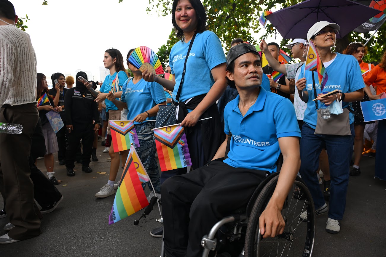 ประมวลภาพบรรยากาศ Bangkok Pride Festival 2024 หลากสีสันร่วมใจฉลองสมรสเท่าเทียม