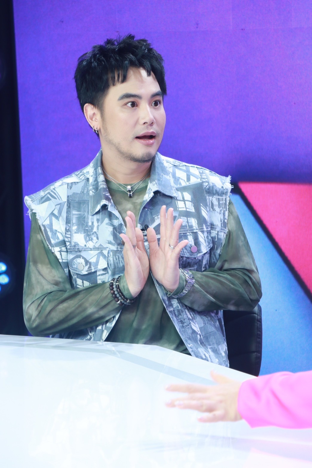 ดีเจอ๋อง