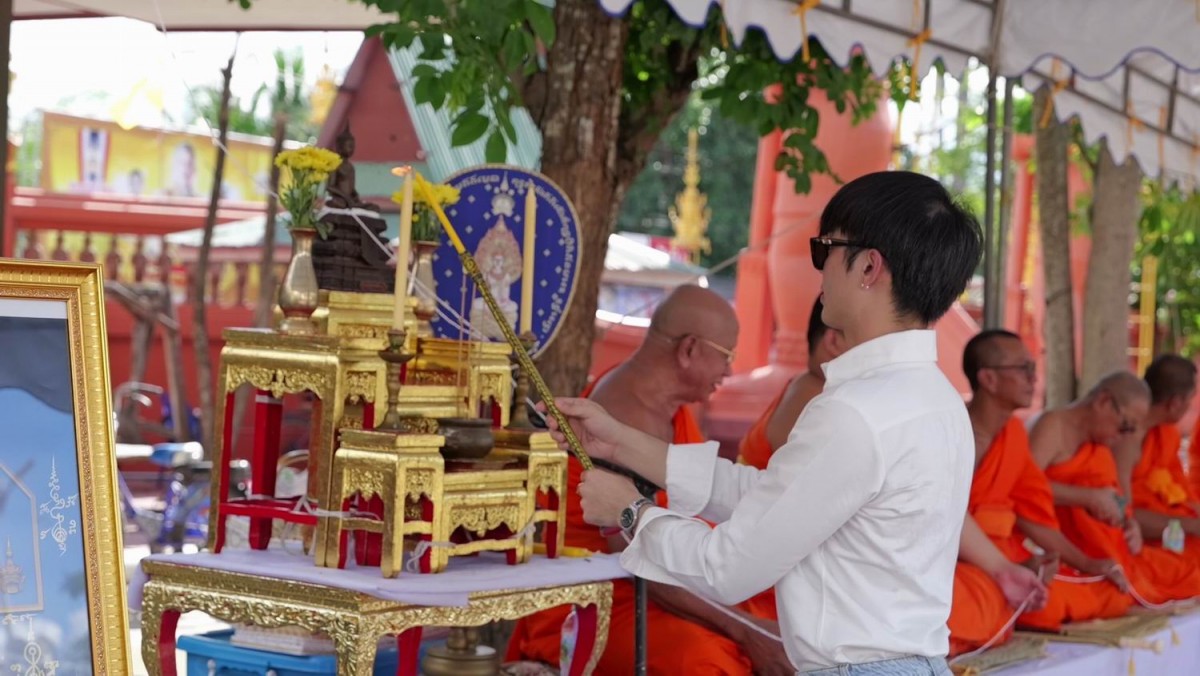 ส่องเลขเด็ด เลขมงคล ศรราม น้ำเพชร ทำพิธีวัดประดู่ พลีมวลสารเหรียญบรมครูแสนล้าน