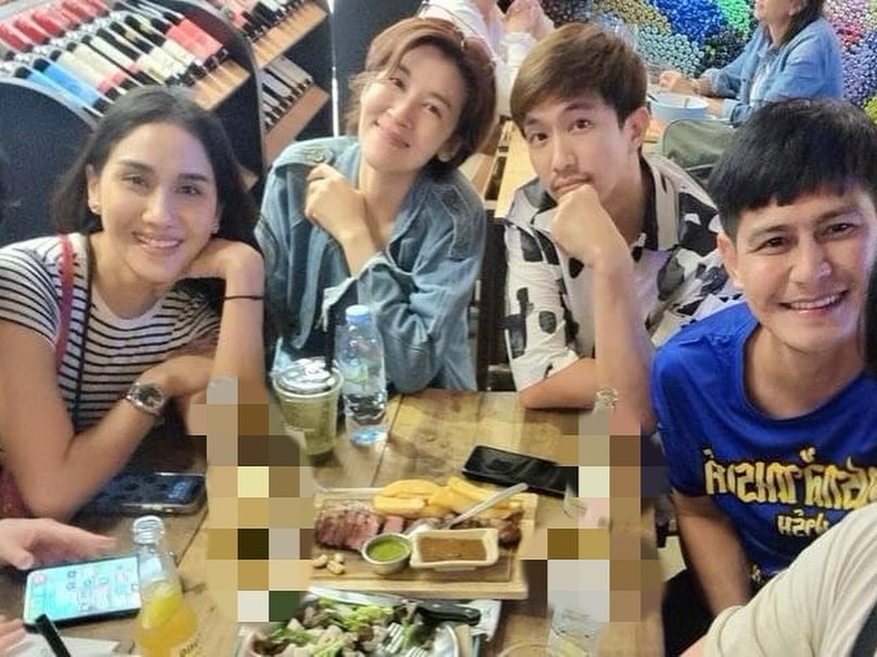 เบญจาคีตาความรัก