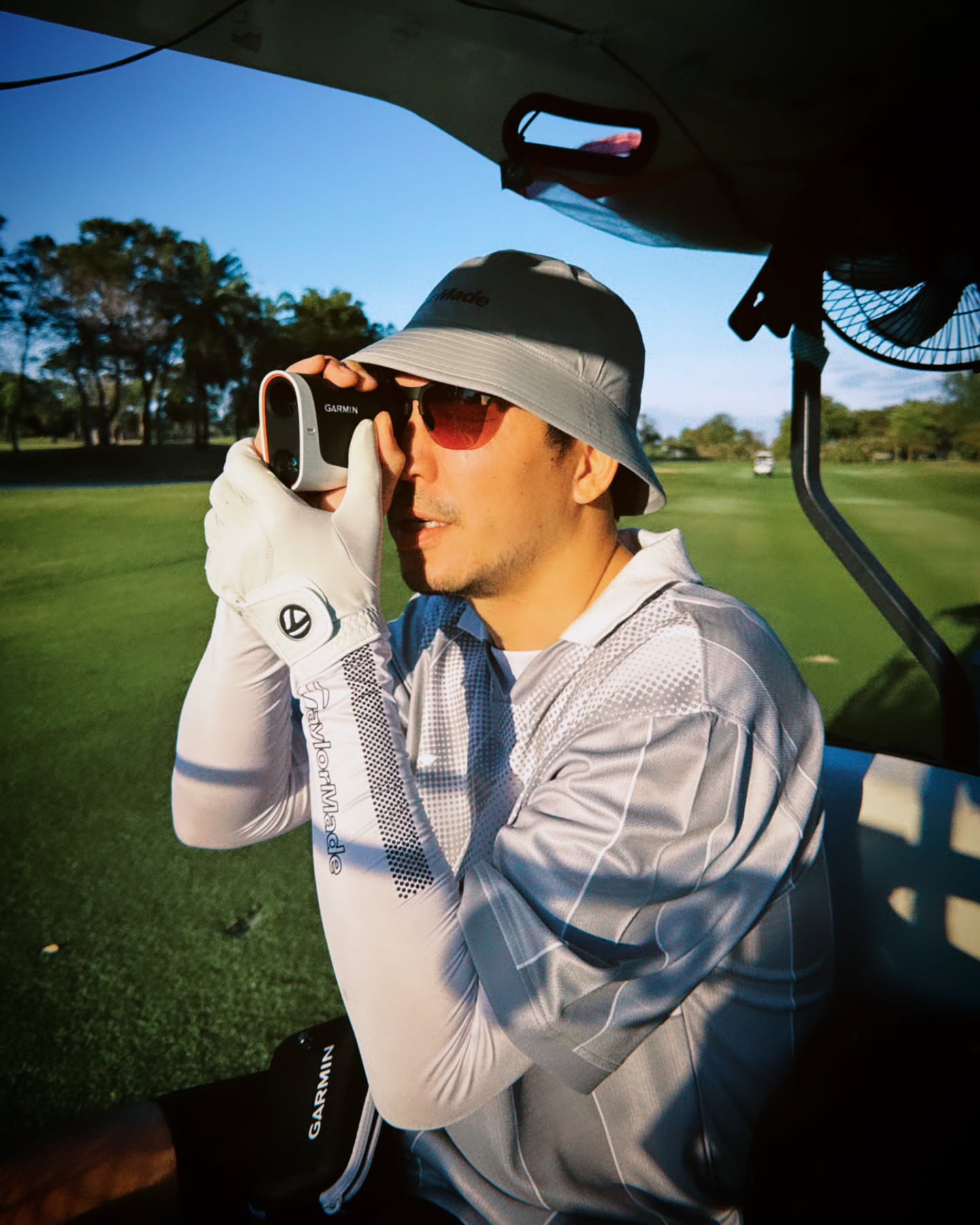 เผือก พงศธร