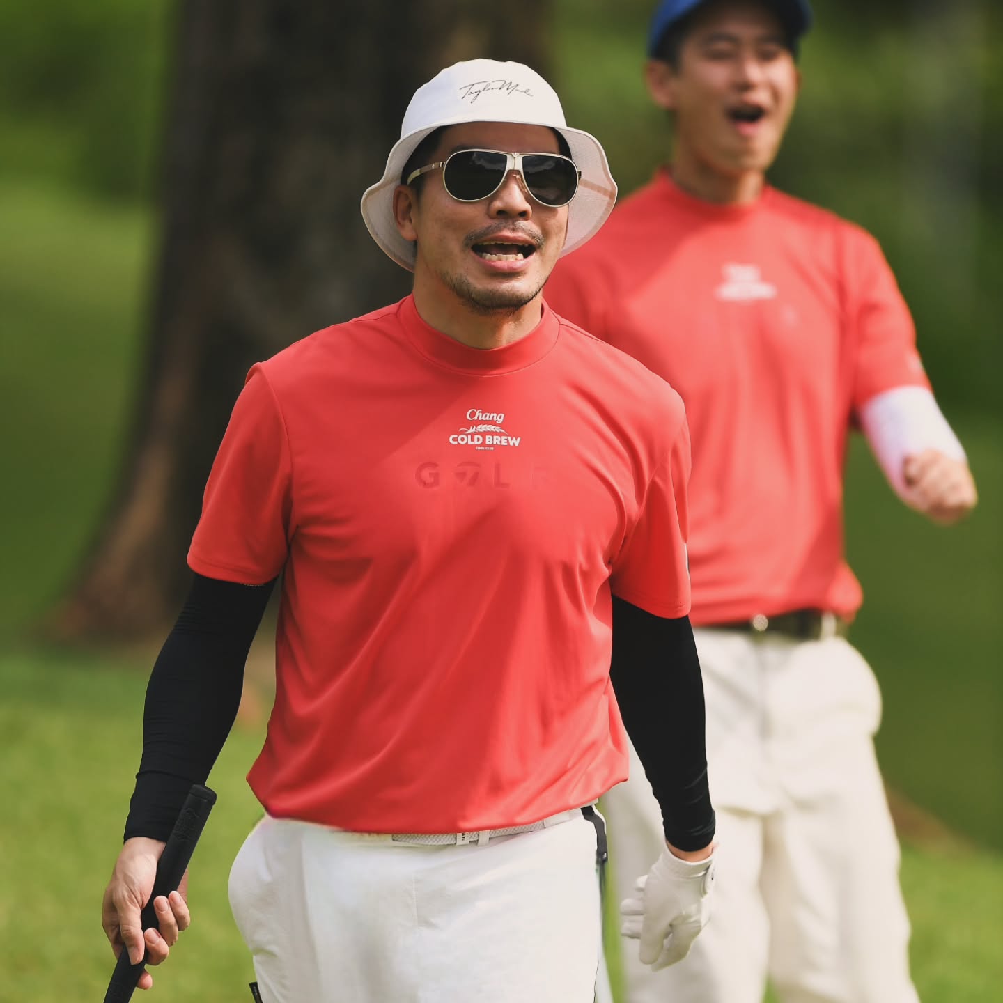 เผือก พงศธร