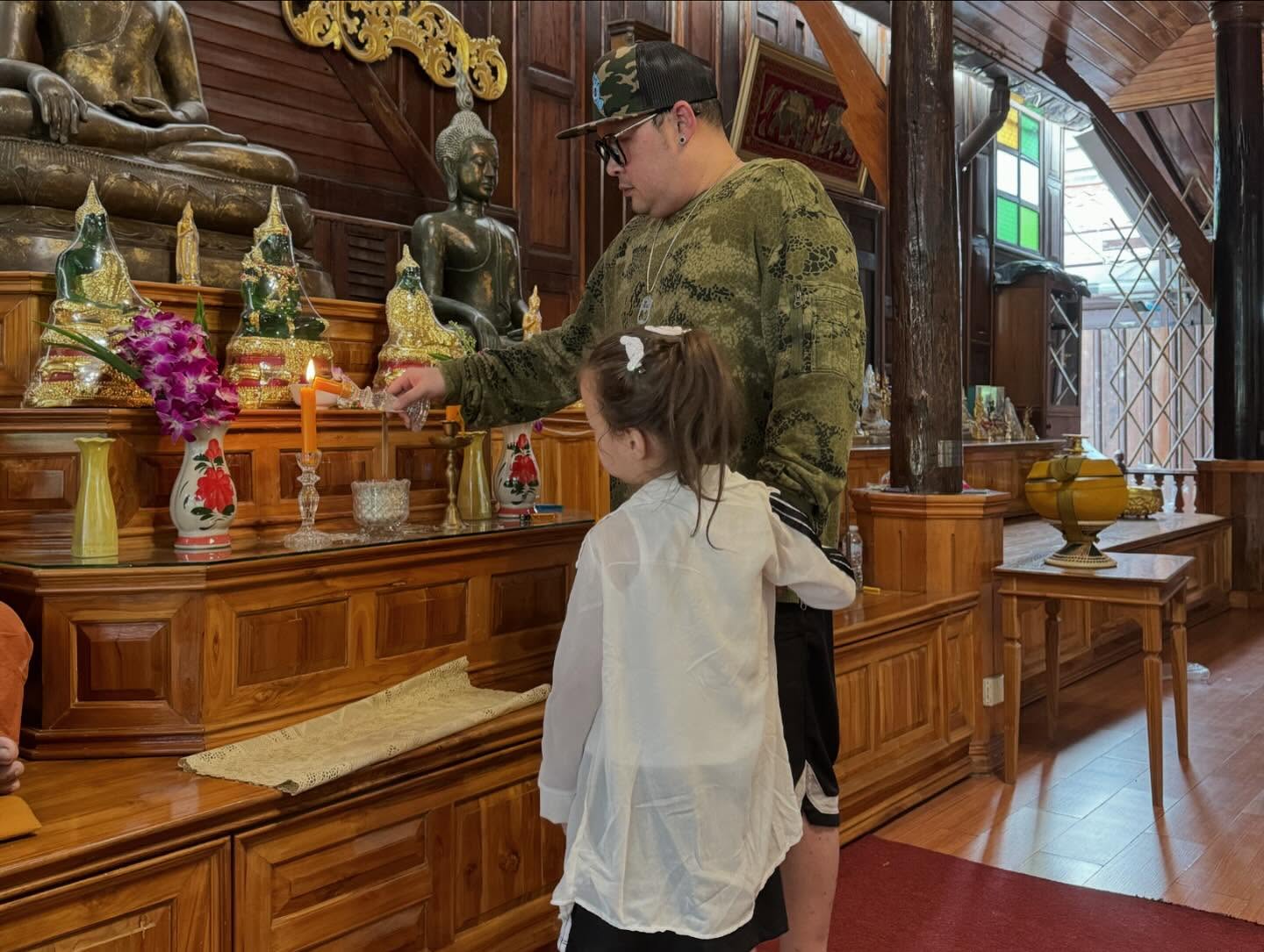 ดีเจเชาเชา