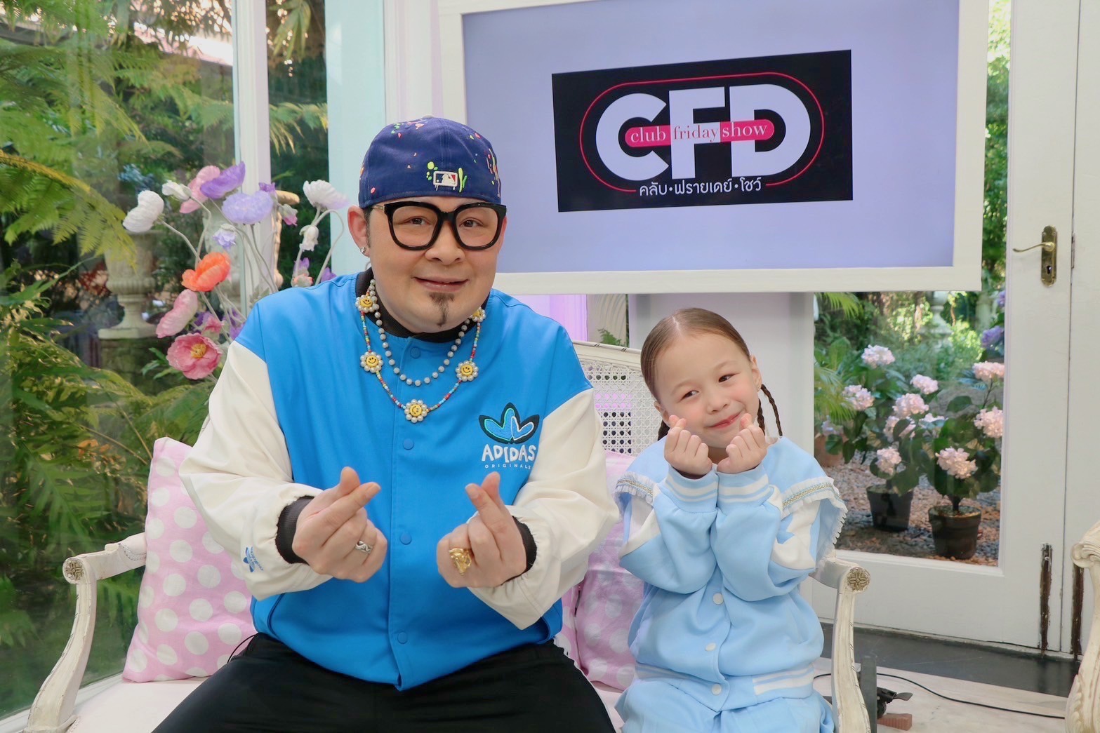 ดีเจเชาเชา