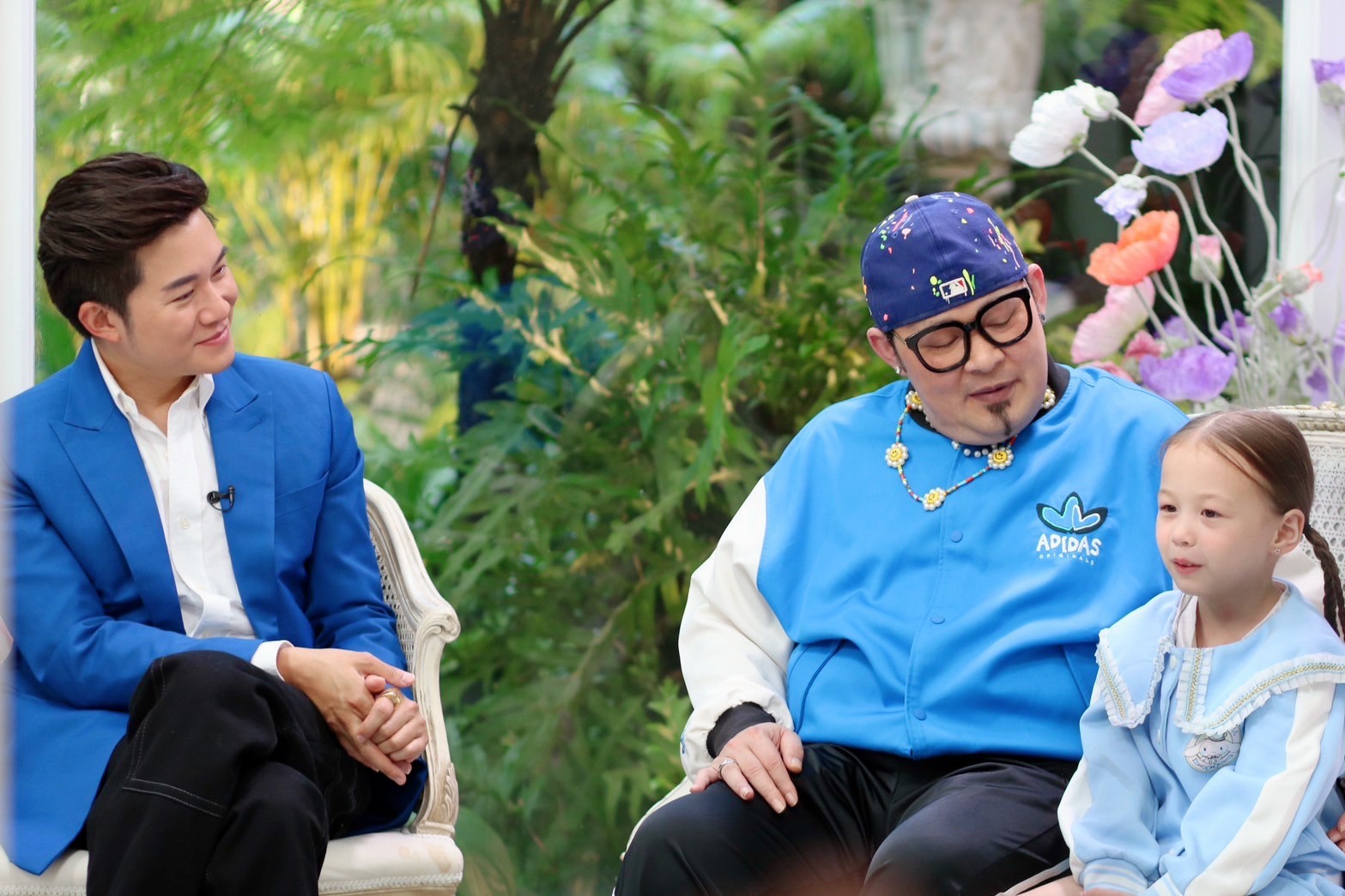 ดีเจเชาเชา