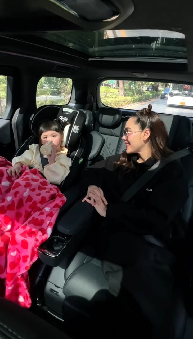 ชมพู่ น้องเกล