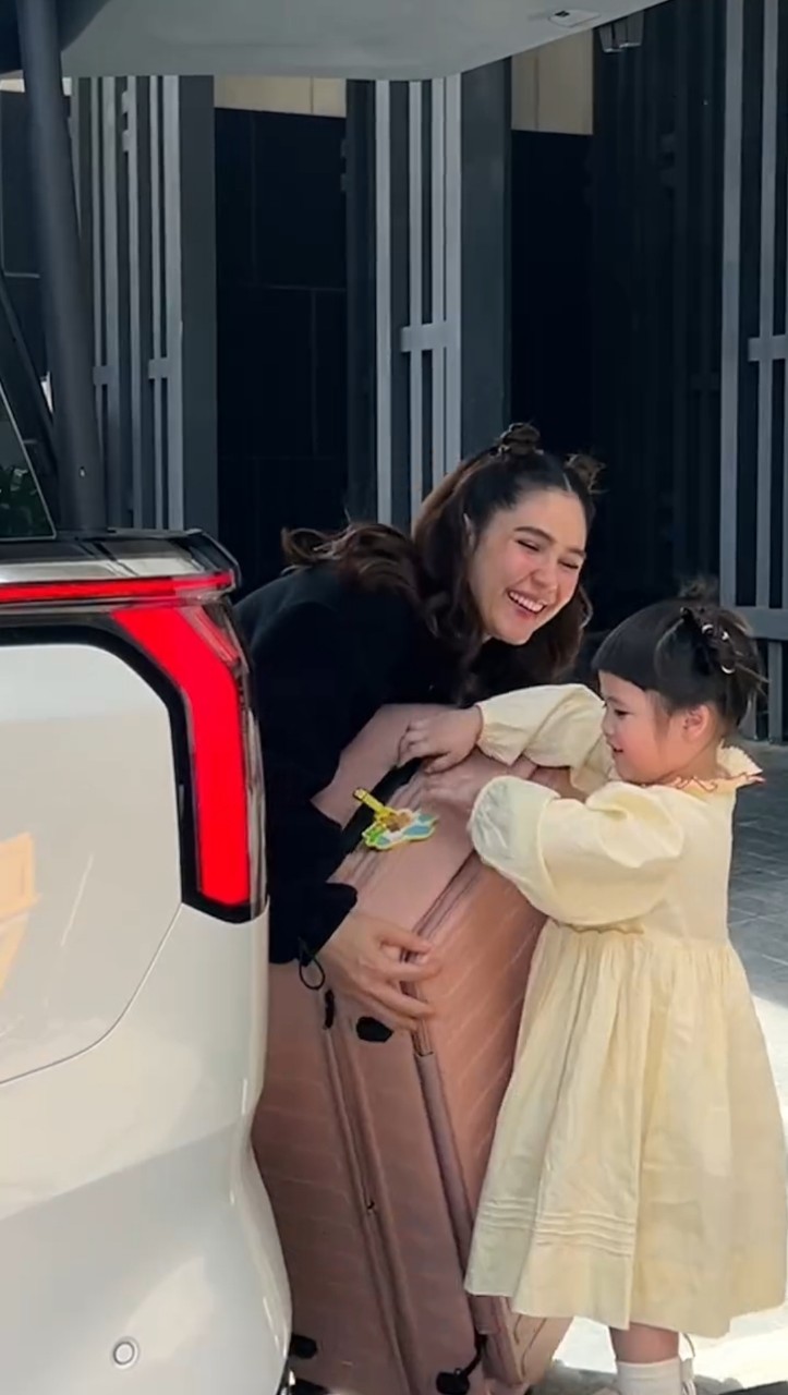 ชมพู่ น้องเกล