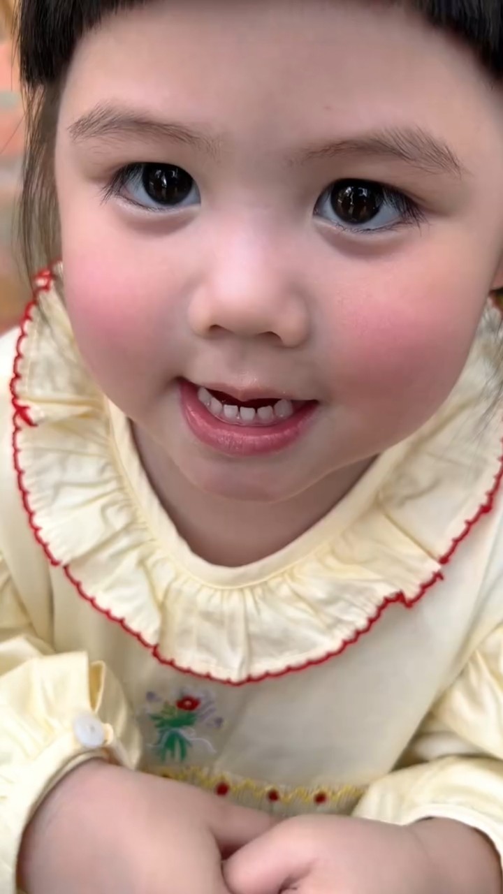 ชมพู่ น้องเกล