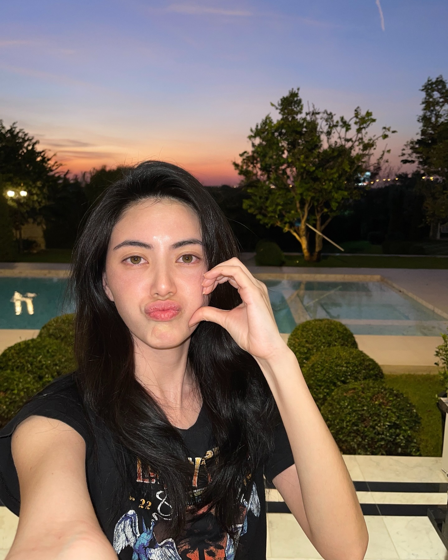 ใหม่ ดาวิกา