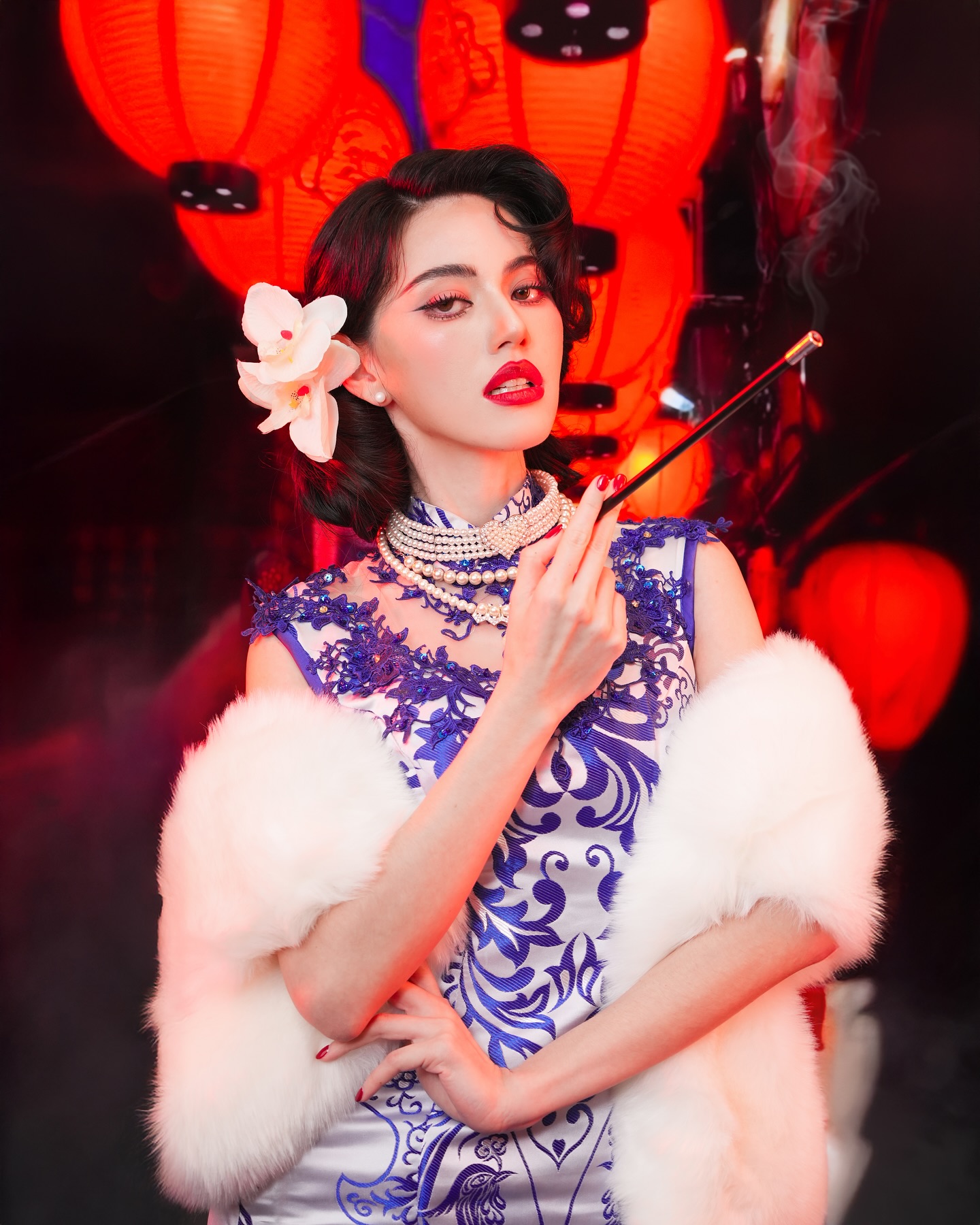 ใหม่ ดาวิกา