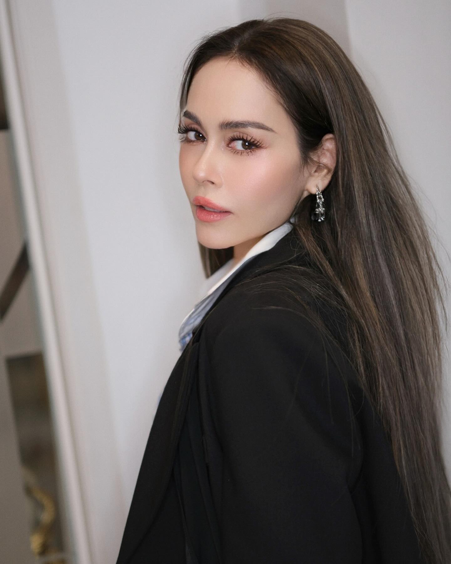 นัท มีเรีย