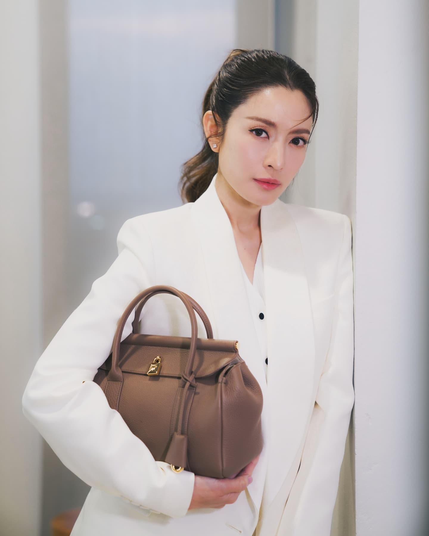 แอฟ ทักษอร