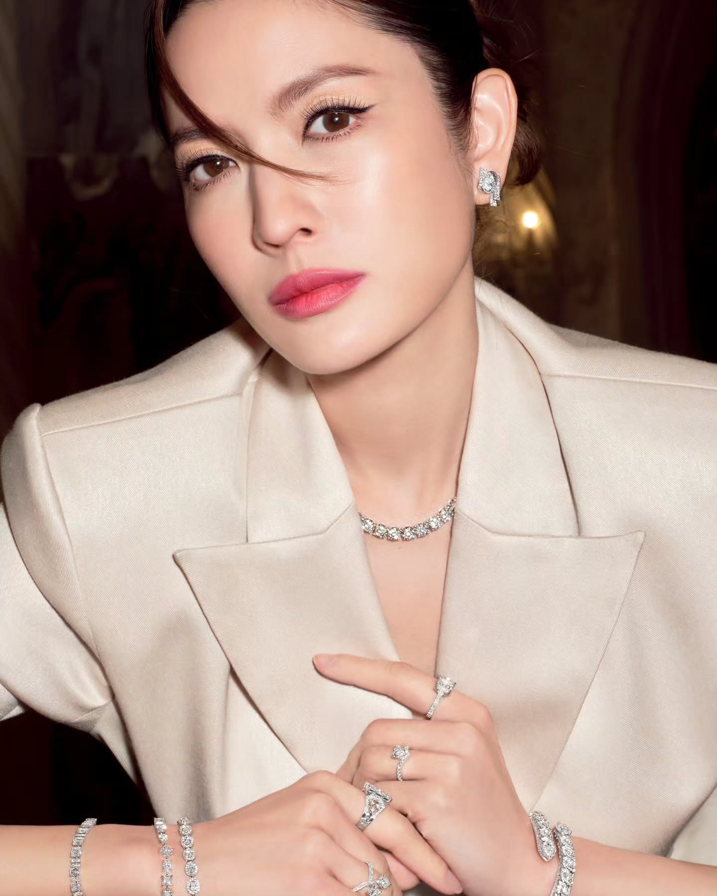 แอฟ ทักษอร