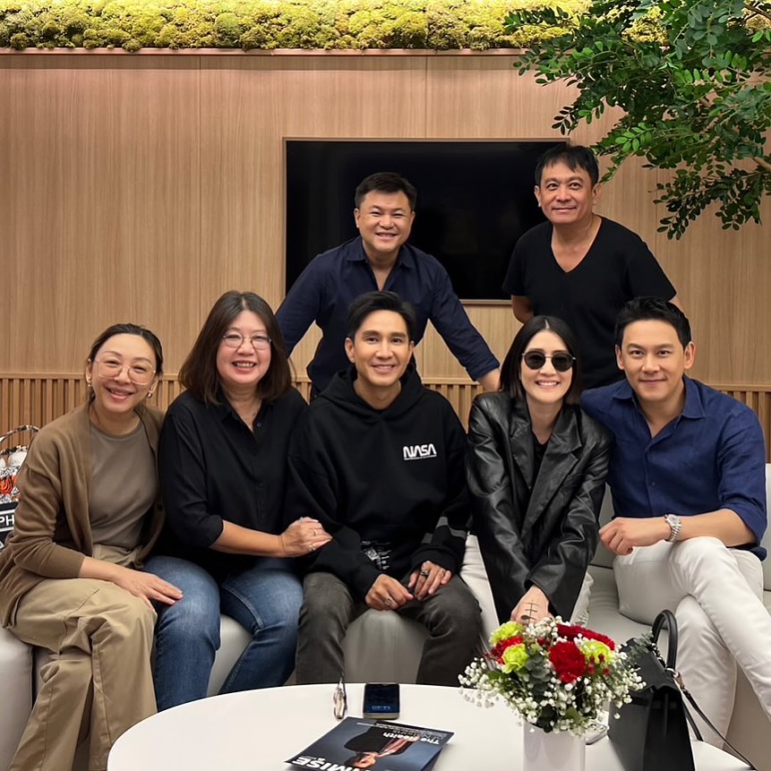 บอย ถกลเกียรติ